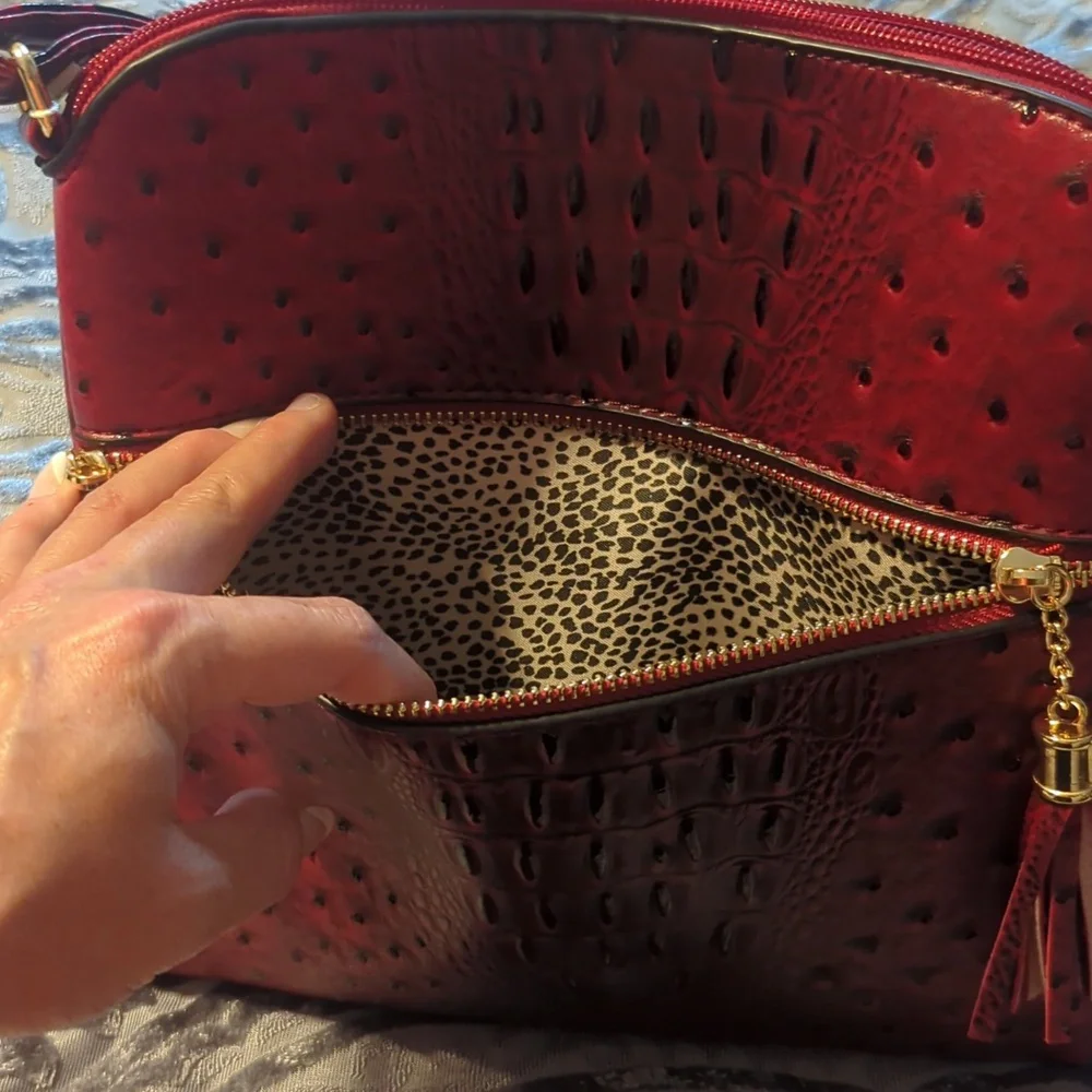 Crossbody purse - Picture 9 of 11